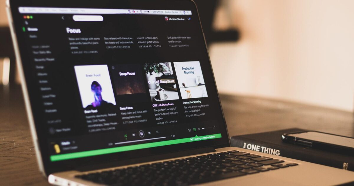 Spotify Playlist Curators: How To Find Them (+ Free Pitch Template!)